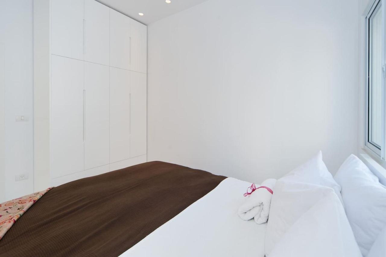 Beach And Sunset Panorama Apartment By Sea N' Rent Tel Aviv Exterior photo